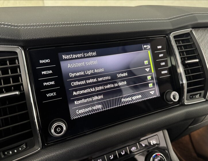 Škoda Kodiaq SUV / Terénní 1,5 l 110 kw