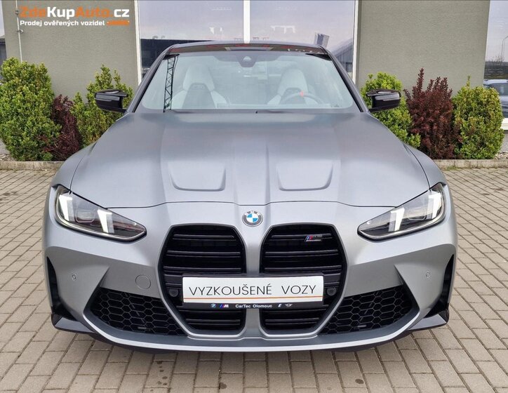 BMW M3 Sedan / Limuzína 3,0 l 390 kw