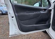 Peugeot 207 Hatchback 1,4 l 50 kw