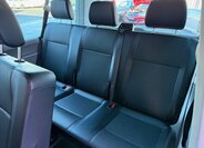 Volkswagen Caravelle 22