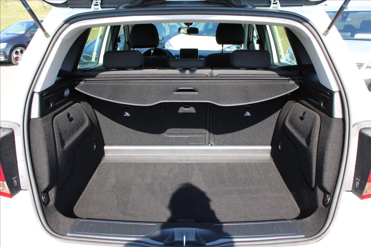 Mercedes-Benz Třídy B MPV 1,5 l 80 kw