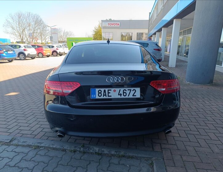 Audi A5 Kupé 2,7 l 140 kw