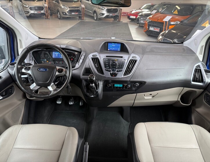 Ford Transit Custom 14