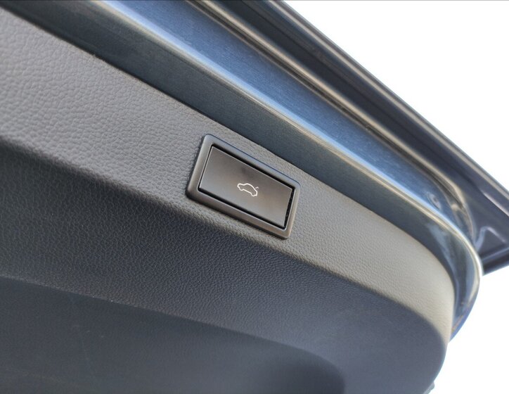 Škoda Karoq SUV / Terénní 2,0 l 110 kw