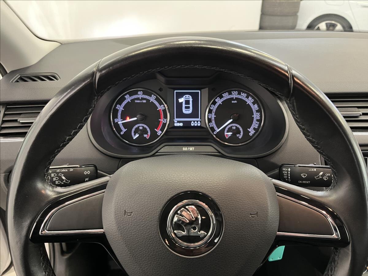 Škoda Octavia Liftback 1,8 l 132 kw