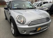 Mini Cooper Hatchback 1,6 l 88 kw