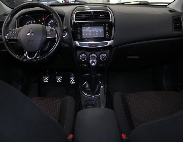 Mitsubishi ASX SUV / Terénní 1,6 l 86 kw