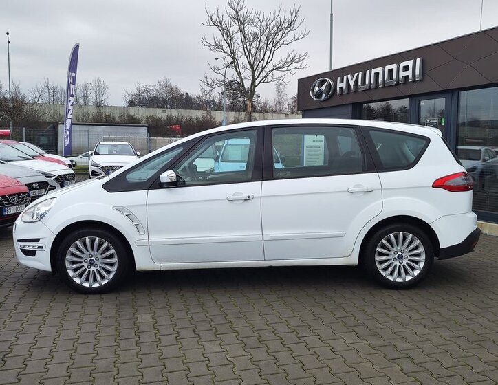 Ford S-MAX 8
