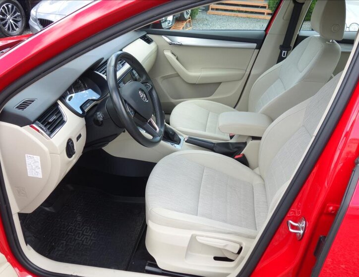 Škoda Octavia Liftback 1,6 l 81 kw