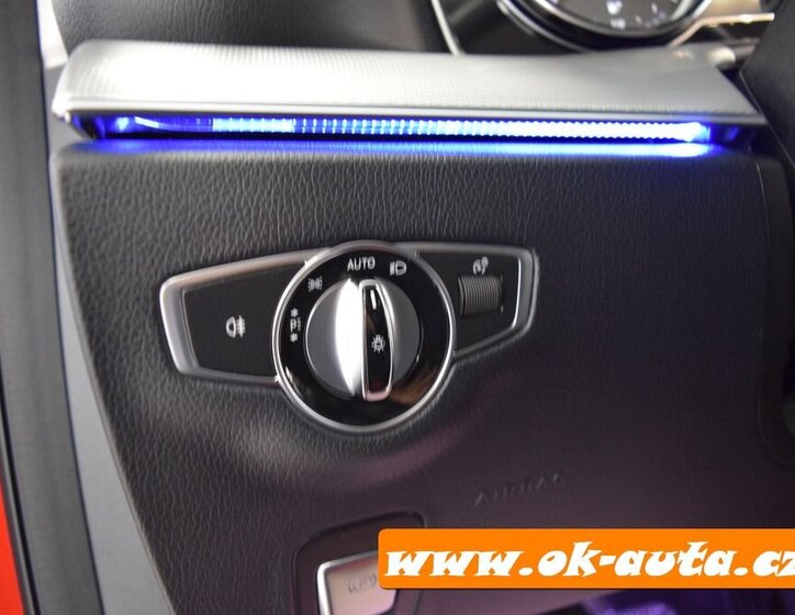 Mercedes-Benz Třídy E Sedan 0,0 110 kw