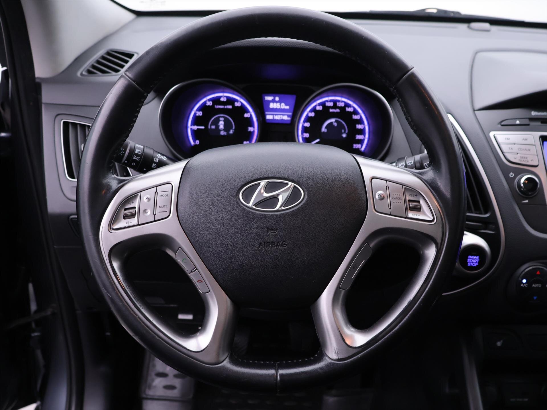 Hyundai ix35 SUV 2,0 l 120 kw