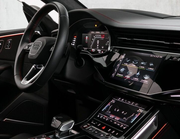 Audi SQ8 SUV 4,0 l 373 kw
