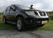Nissan Pathfinder 38