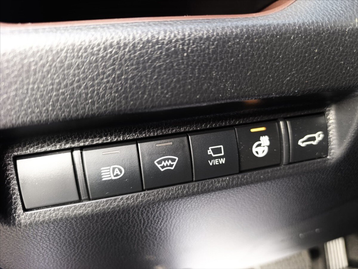 Toyota RAV4 SUV 2,5 l 131 kw