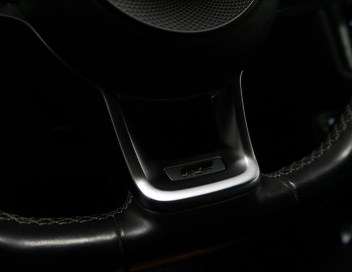 Volkswagen Tiguan SUV / Terénní 2,0 l 140 kw