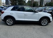 Volkswagen T-Roc 12
