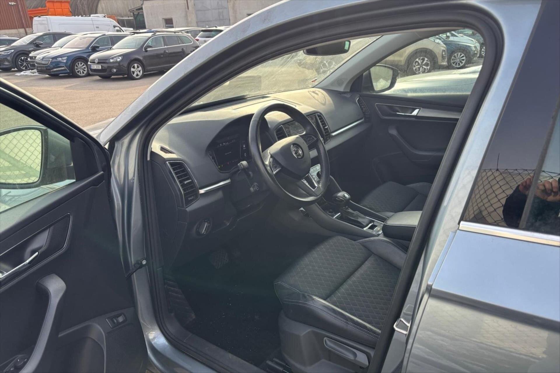 Škoda Karoq SUV 1,5 l 110 kw