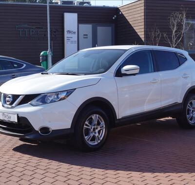 Nissan Qashqai 1