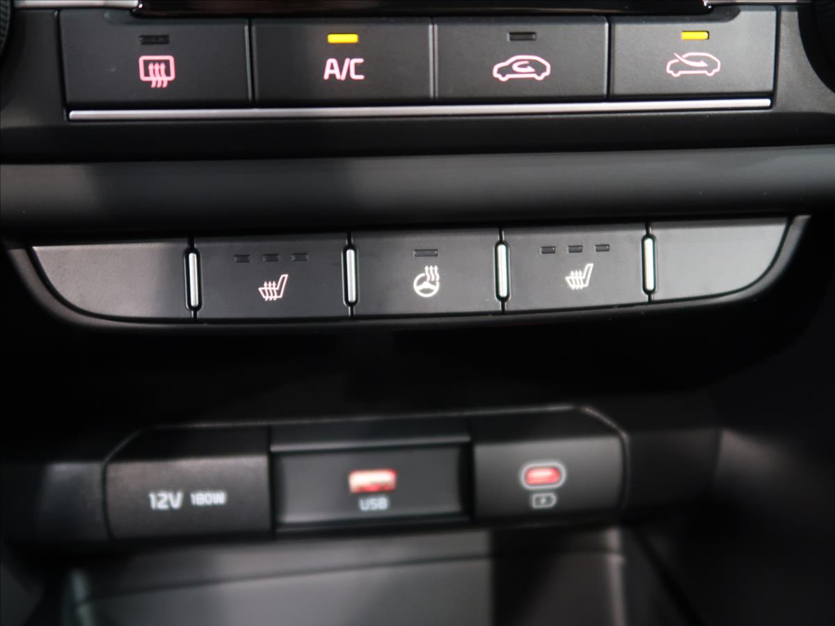 KIA Ceed Kombi 1,5 l 103 kw