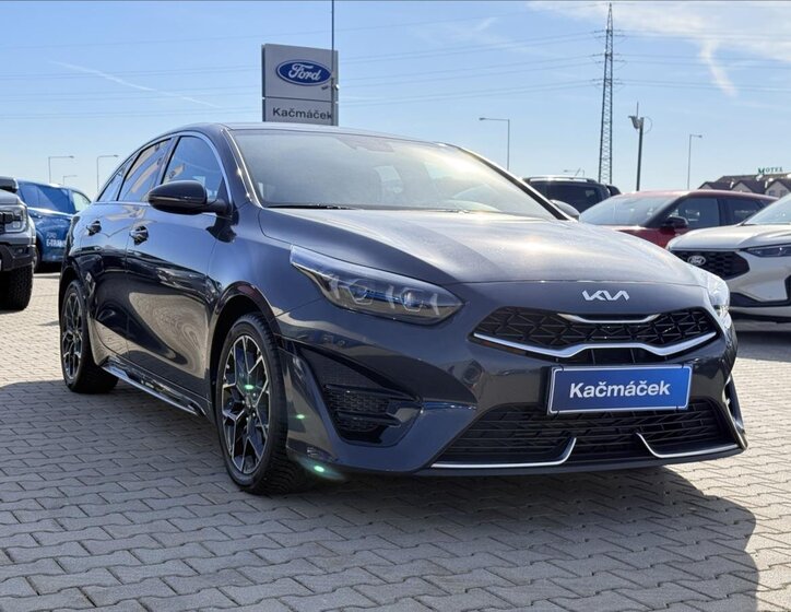 KIA ProCeed Hatchback 1,5 l 117 kw