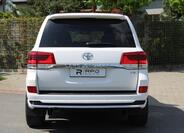 Toyota Land Cruiser 5