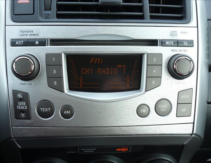 Toyota Verso MPV 1,6 l 97 kw