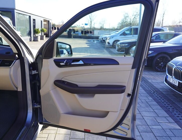 Mercedes-Benz GLE SUV / Terénní 3,0 l 190 kw