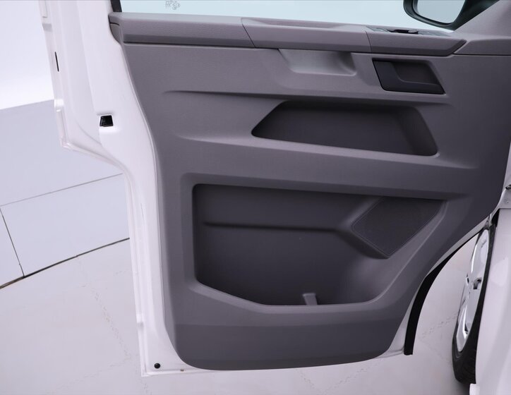 Volkswagen Transporter 11