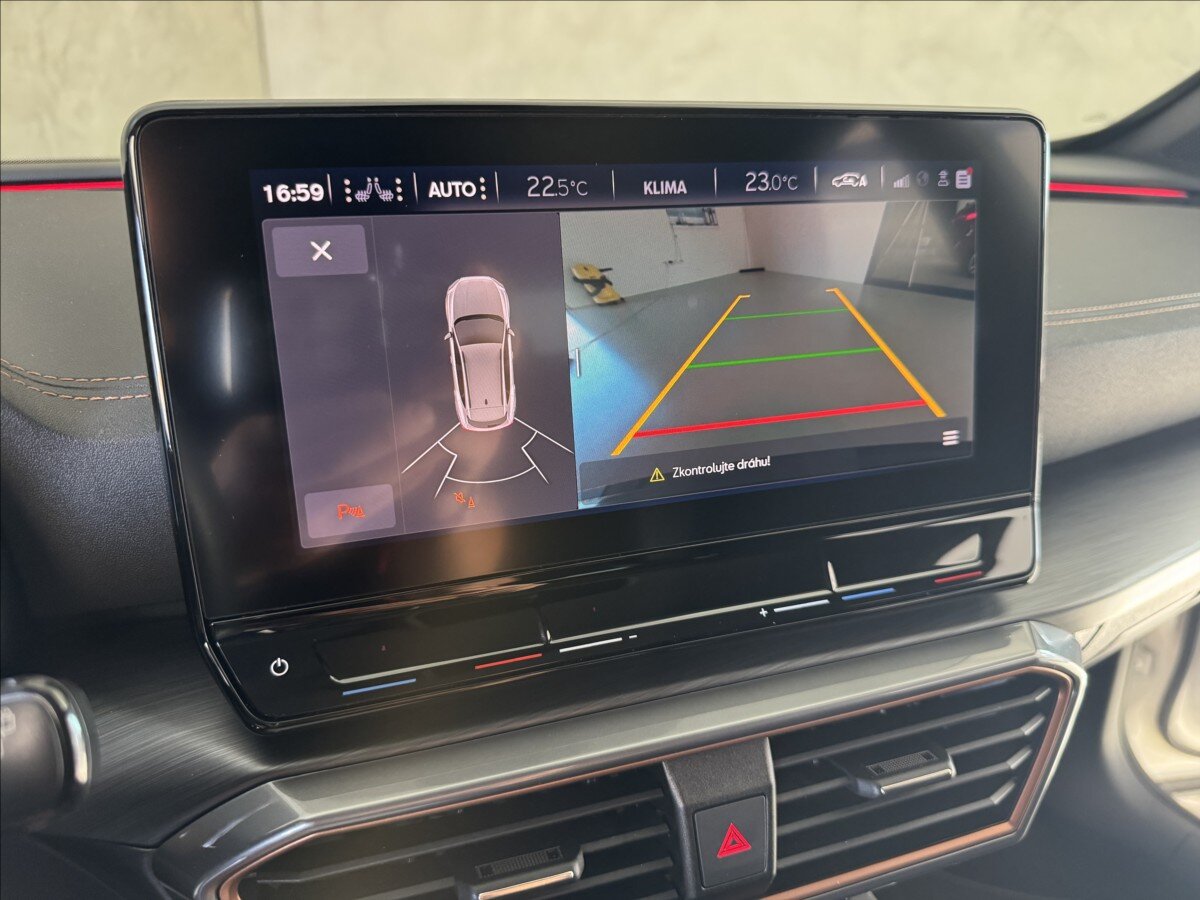 Cupra Formentor SUV / Terénní 1,5 l 110 kw