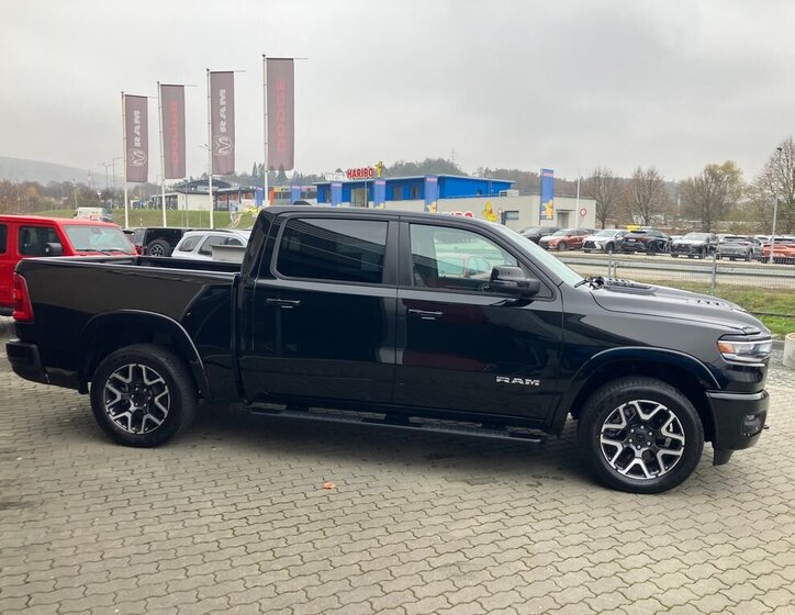 Dodge RAM Pick-up 3,0 l 313 kw