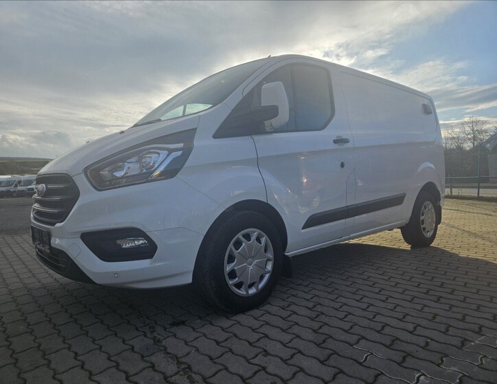 Ford Transit Custom 1