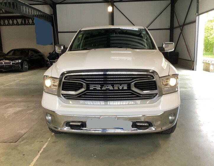 Dodge RAM Pick-up 5,7 l 295 kw