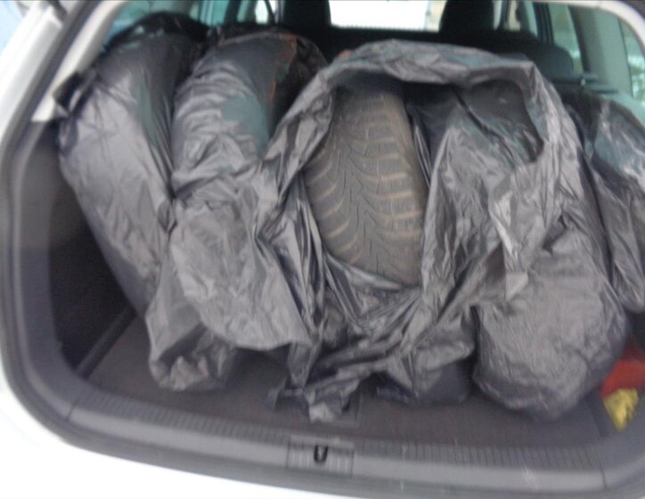 Volkswagen Golf Kombi 1,6 l 77 kw