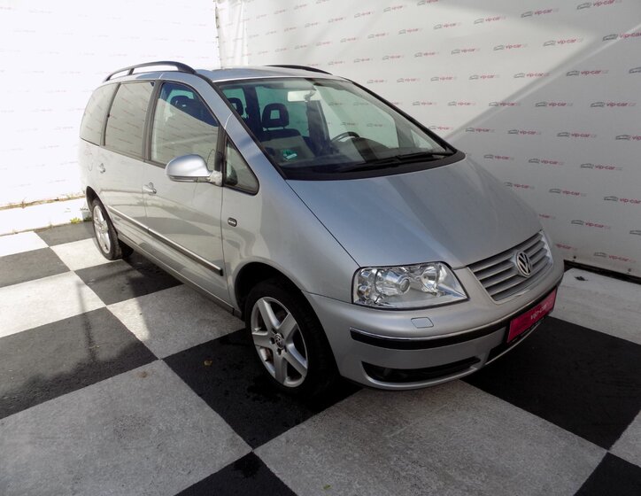 Volkswagen Sharan 8