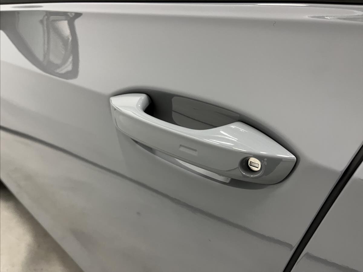 Volkswagen Golf Kombi 1,5 l 110 kw