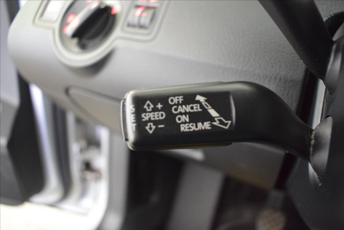 Volkswagen Passat Kombi 2,0 l 81 kw