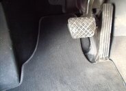 Volkswagen Touran MPV 1,6 l 77 kw