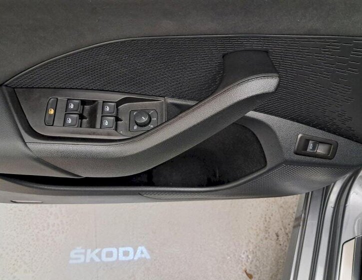 Škoda Octavia Kombi 2,0 l 180 kw