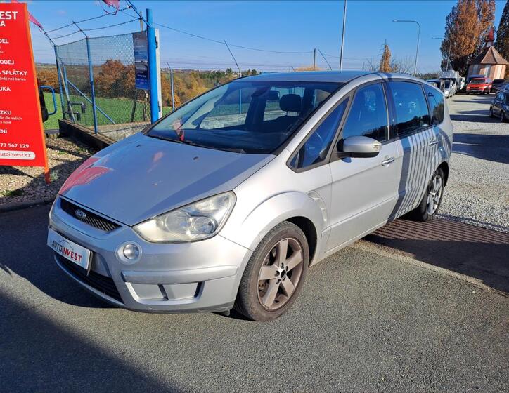 Ford S-MAX 1