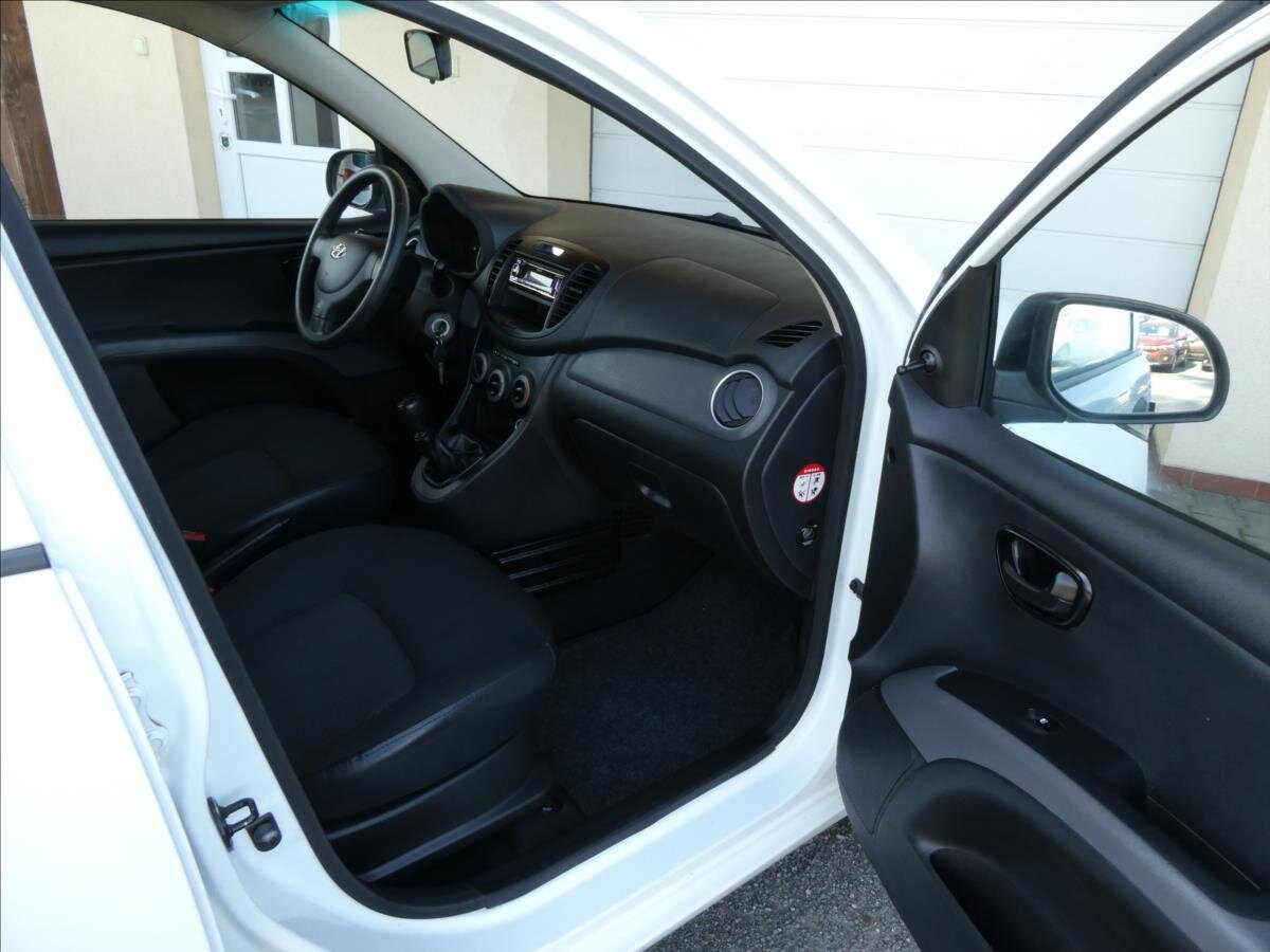 Hyundai i10 Hatchback 1,1 l 51 kw