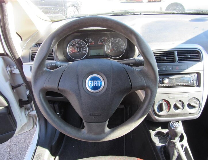 Fiat Grande Punto 12
