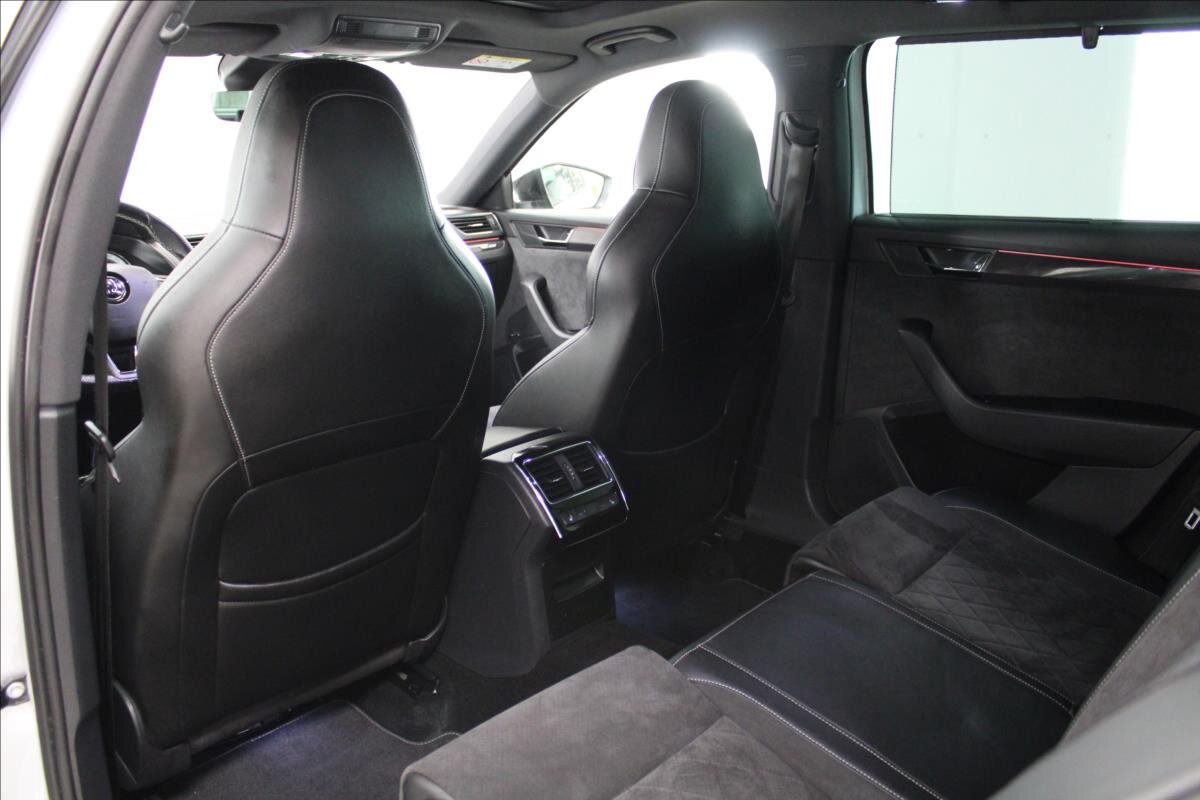 Škoda Superb Kombi 2,0 l 110 kw