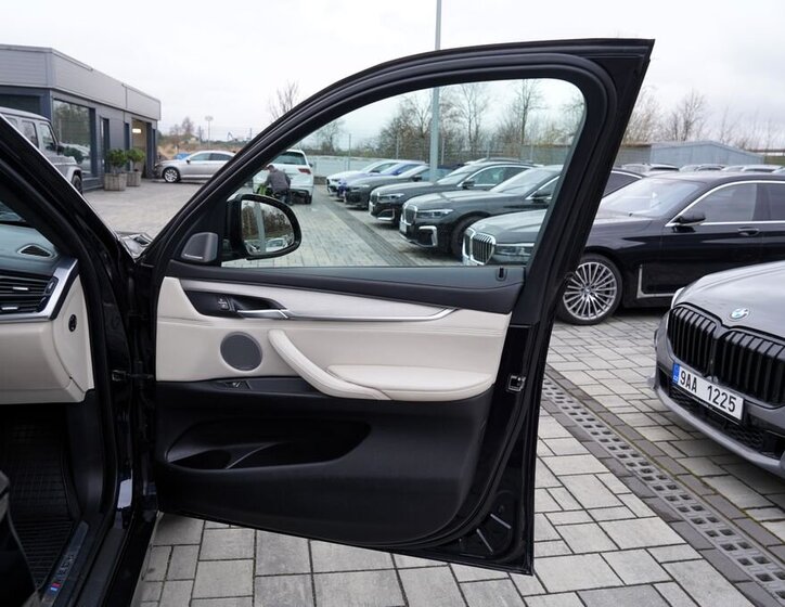 BMW X6 SUV / Terénní 3,0 l 280 kw