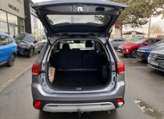 Mitsubishi Outlander SUV 2,0 l 110 kw