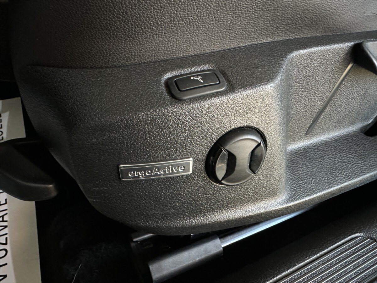 Volkswagen Golf Kombi 2,0 l 135 kw