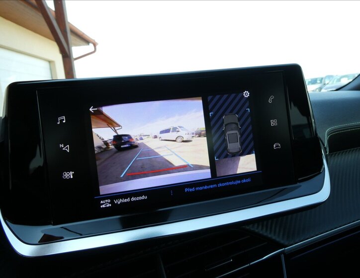 Peugeot 2008 SUV / Terénní 1,2 l 96 kw