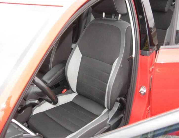 Škoda Rapid Hatchback 1,2 l 81 kw