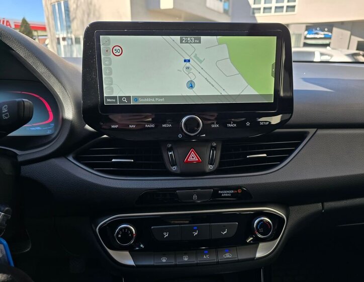 Hyundai i30 Kombi 998,0 73 kw