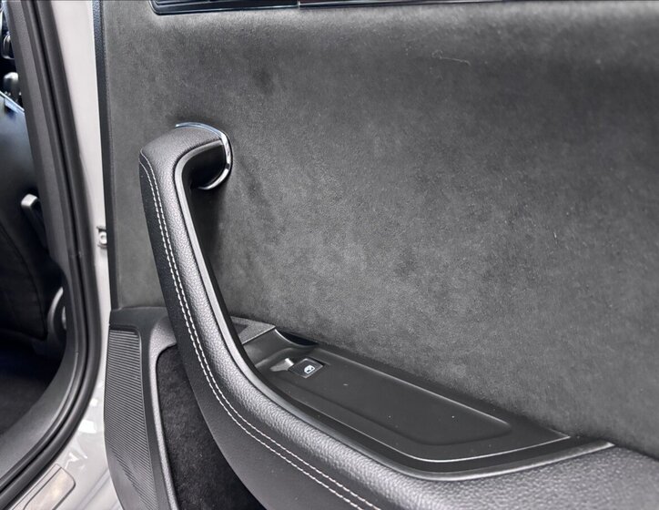 Škoda Superb Kombi 2,0 l 206 kw