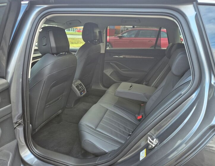 Škoda Superb Kombi 2,0 l 142 kw